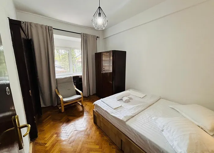 Eminescu Бухарест